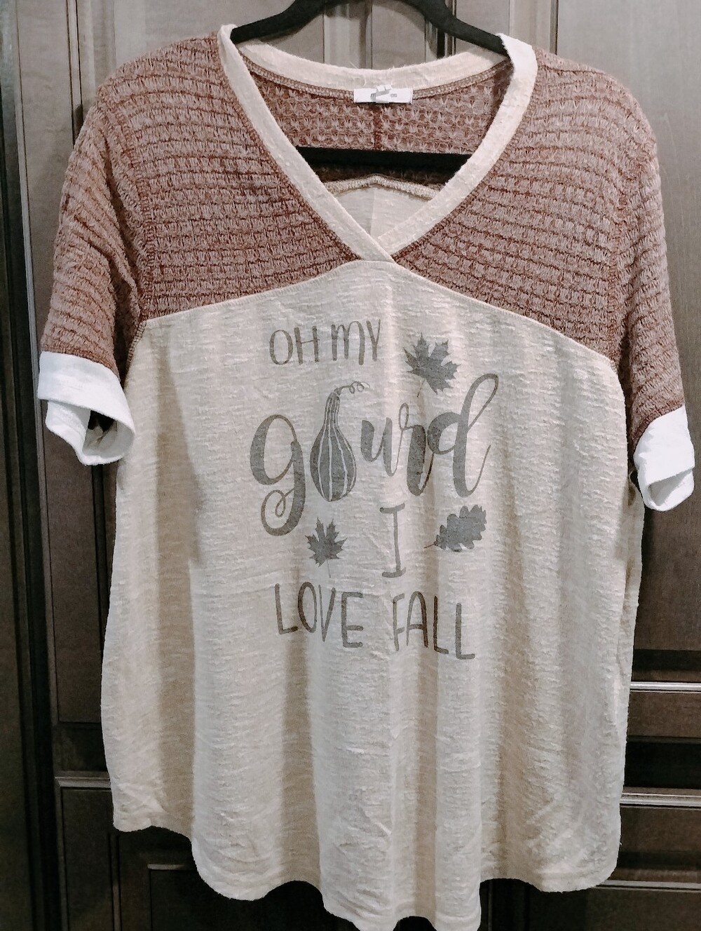Maurice Oh My Gourd I Love Fall V-Neck Women's Top - Beige & Brown
